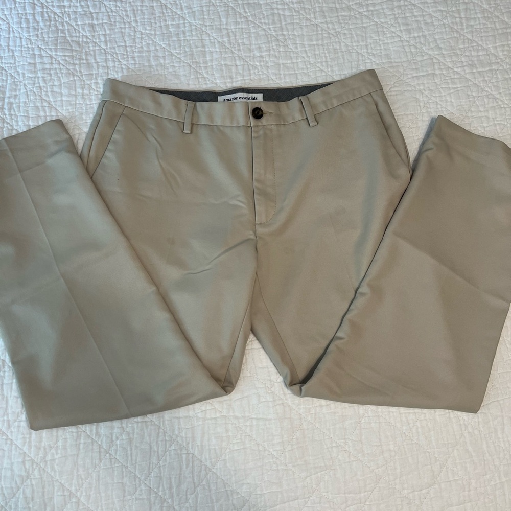 Amazon Essentials Men’s Khaki Straight Leg Dress Pants. Size 34W x 28L